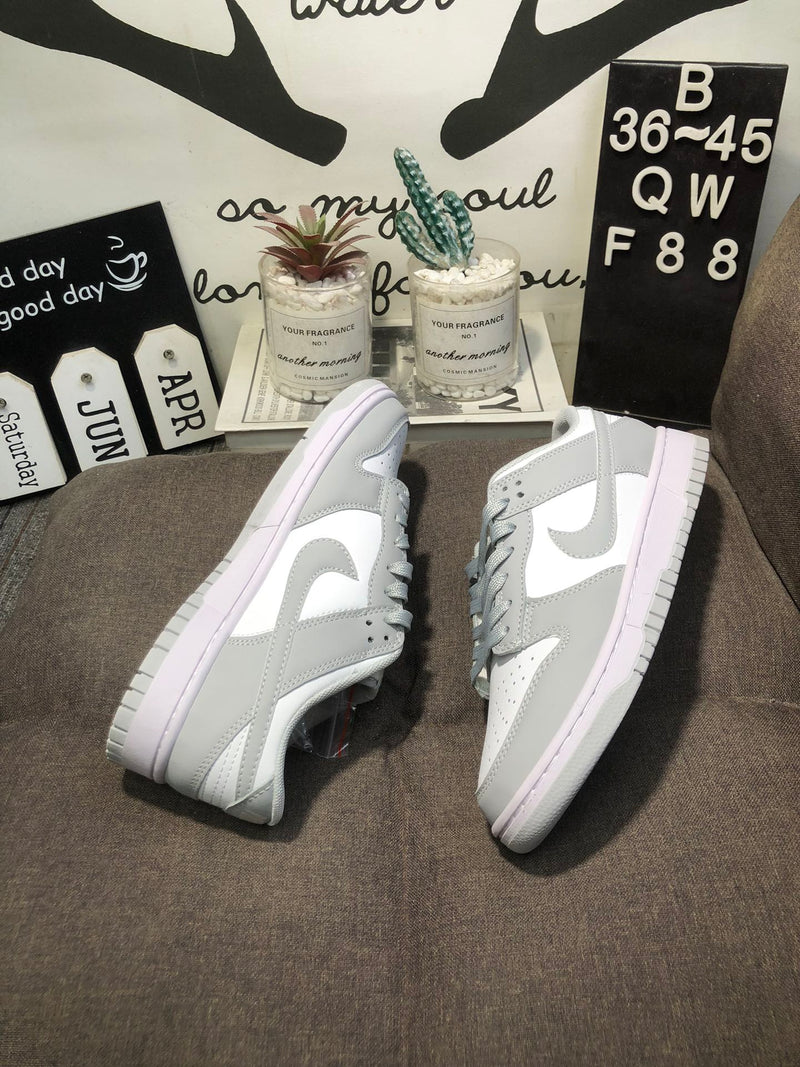 Nike Dunk Low Grey