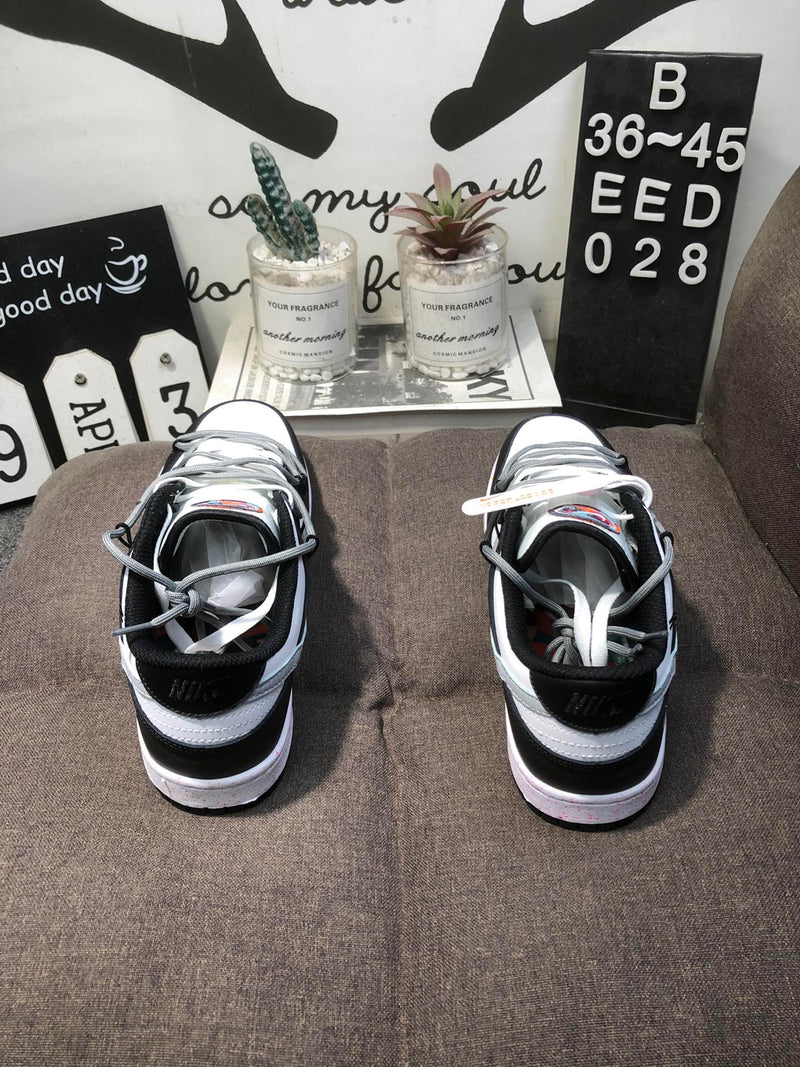 Nike SB Zoom Dunk Low Black and Green Triple Hook