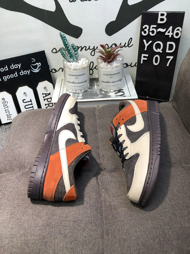 Nike Dunk Low Red Panda