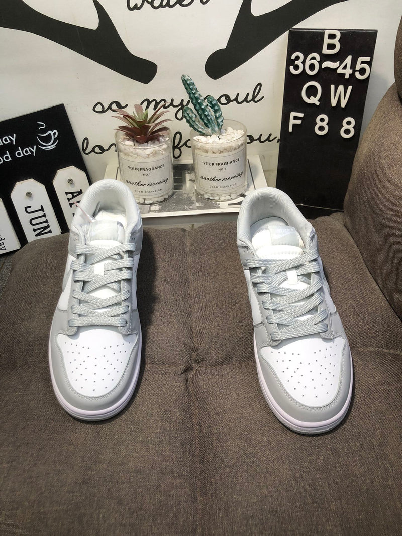 Nike Dunk Low Grey