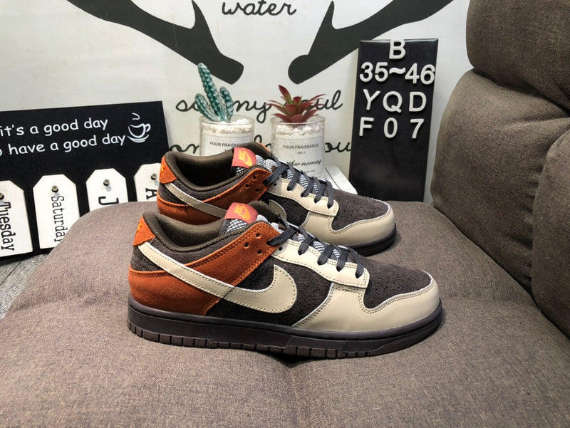 Nike Dunk Low Red Panda