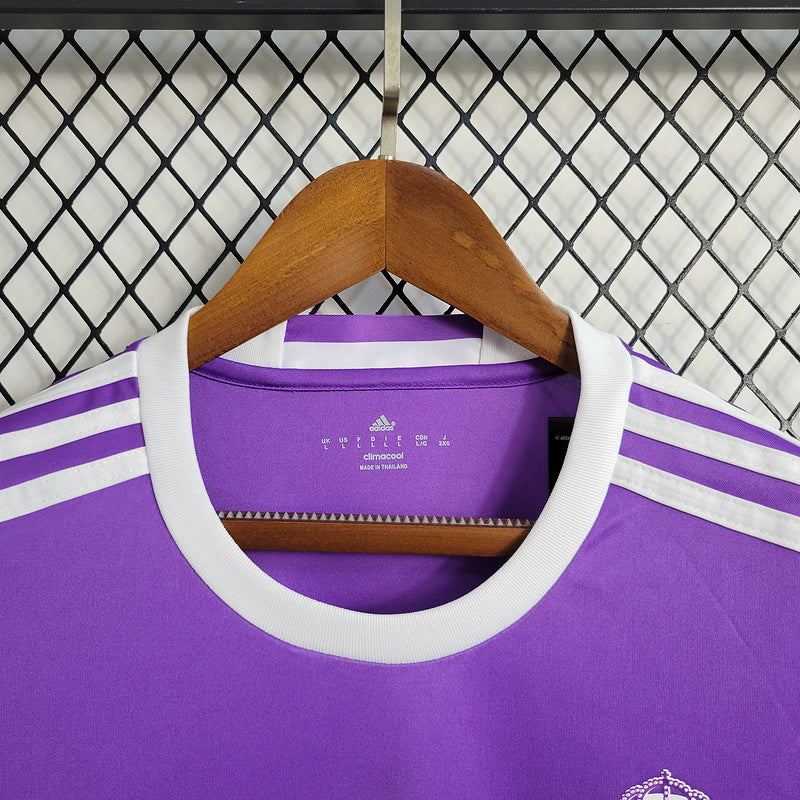 Camisa Real Madrid Retrô 17/18 - Away Roxo